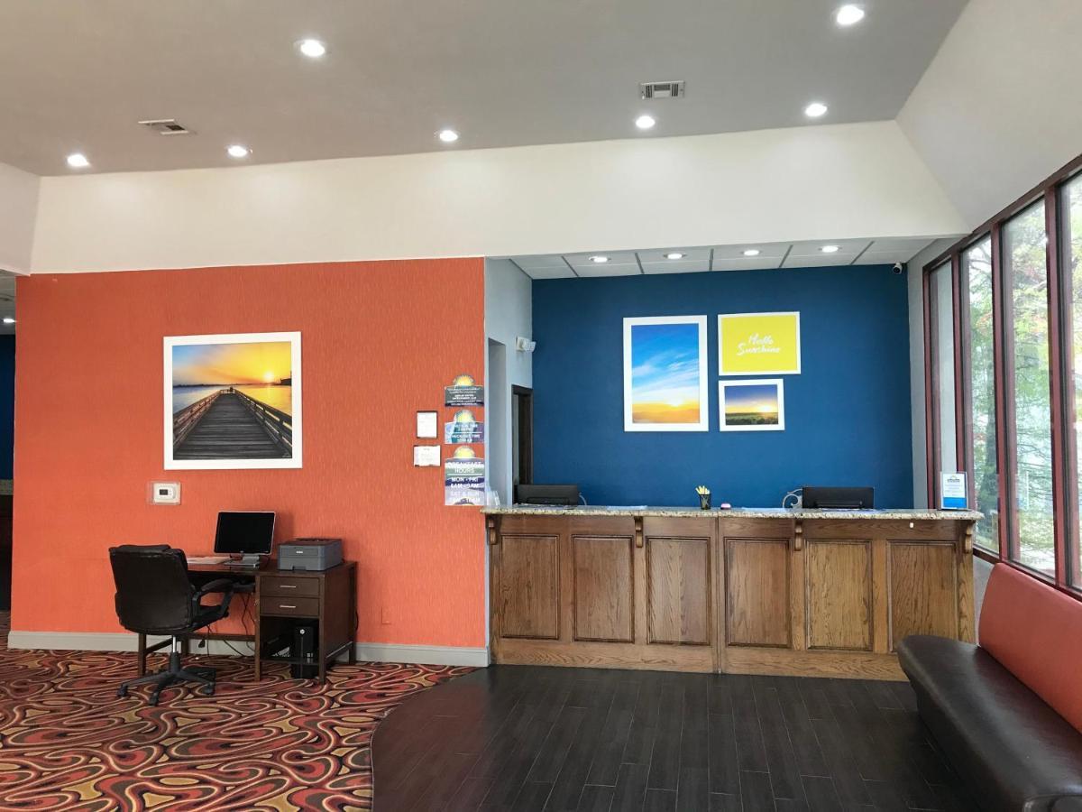 Days Inn By Wyndham Joplin Εξωτερικό φωτογραφία